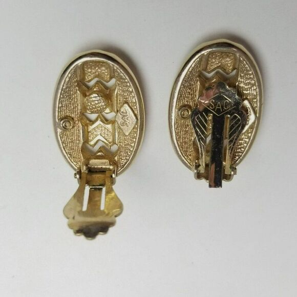 Vintage Sarah Coventry Gold Tone Oval Shape Clip On Earrings, Retro 80s Style - Picture 3 of 7